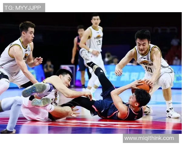 2014年CBA季后赛辽宁队对阵广东队的精彩对决回顾与分析 2014年CBA季后赛辽宁队对阵广东队的精彩对决回顾与分析