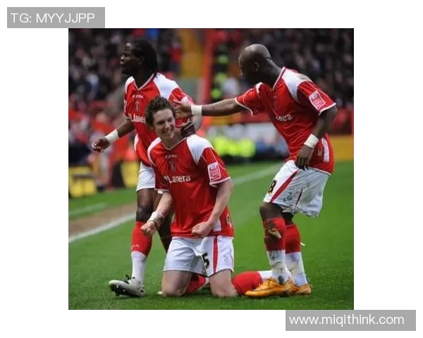 周六英冠焦点战布莱克浦主场迎战查尔顿全力争胜 周六英冠焦点战布莱克浦主场迎战查尔顿全力争胜