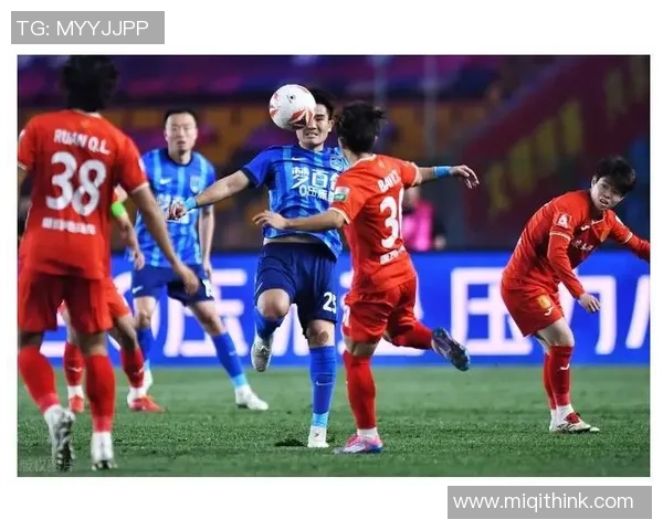 建业与人和激战正酣精彩进球回顾引发球迷热议 建业与人和激战正酣精彩进球回顾引发球迷热议